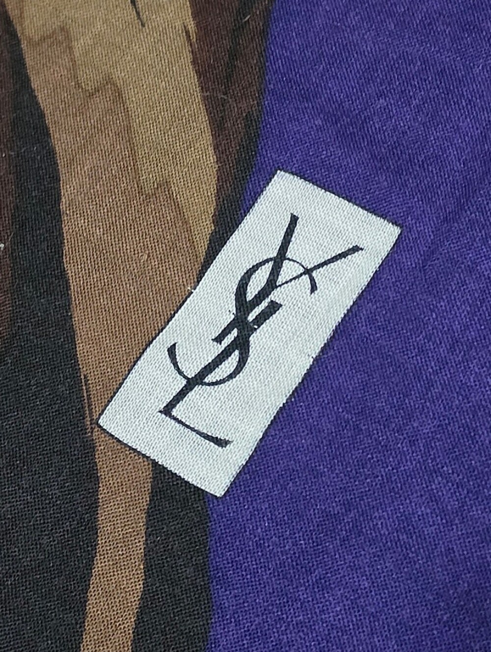 YVES SAINT LAURENT SCARF - Picture 14 of 16
